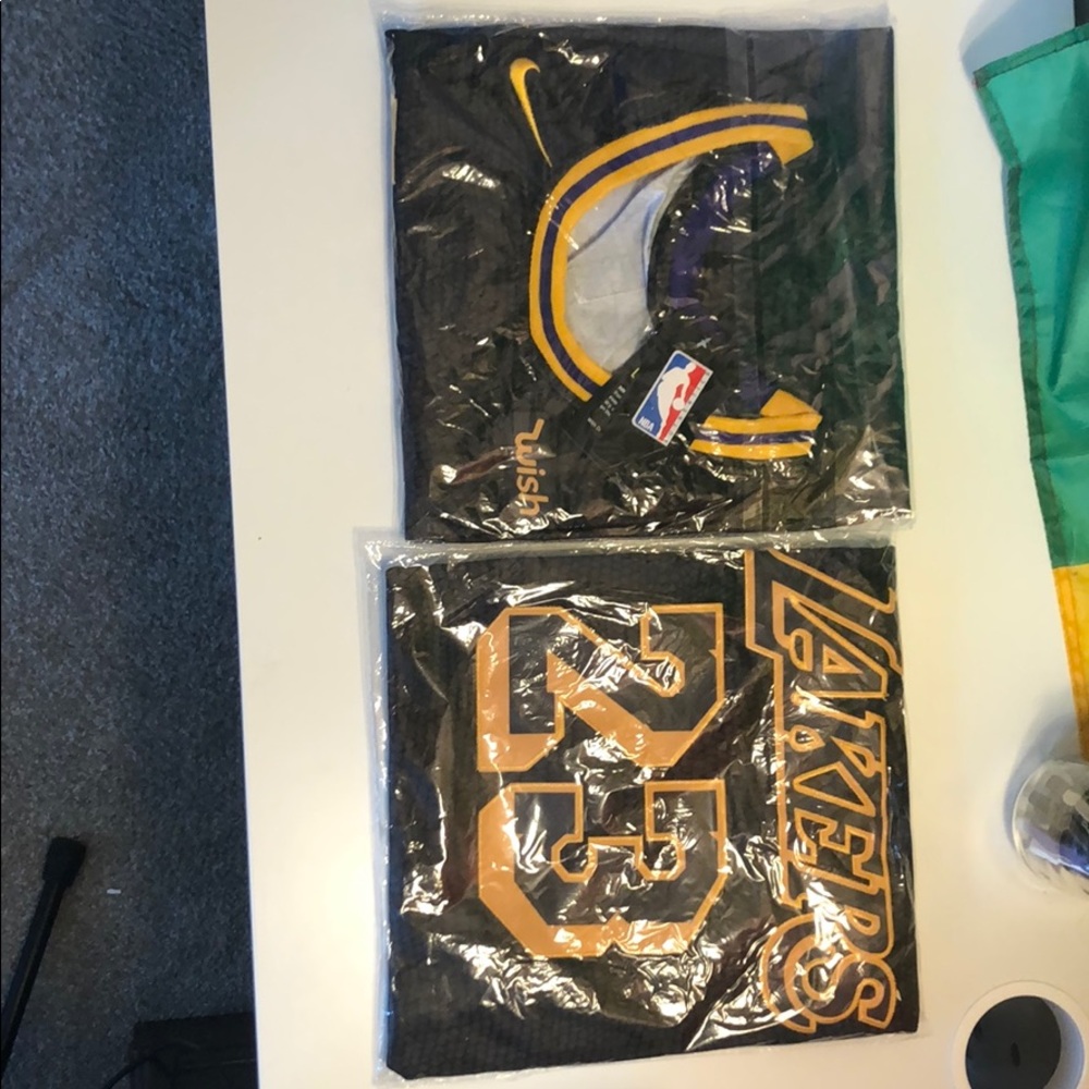 Lakers jersey